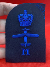 Load image into Gallery viewer, Unissued WOMEN'S ROYAL NAVY WRNs Trade Badge - Messenger - CPO - B43 - The Militaria Shop