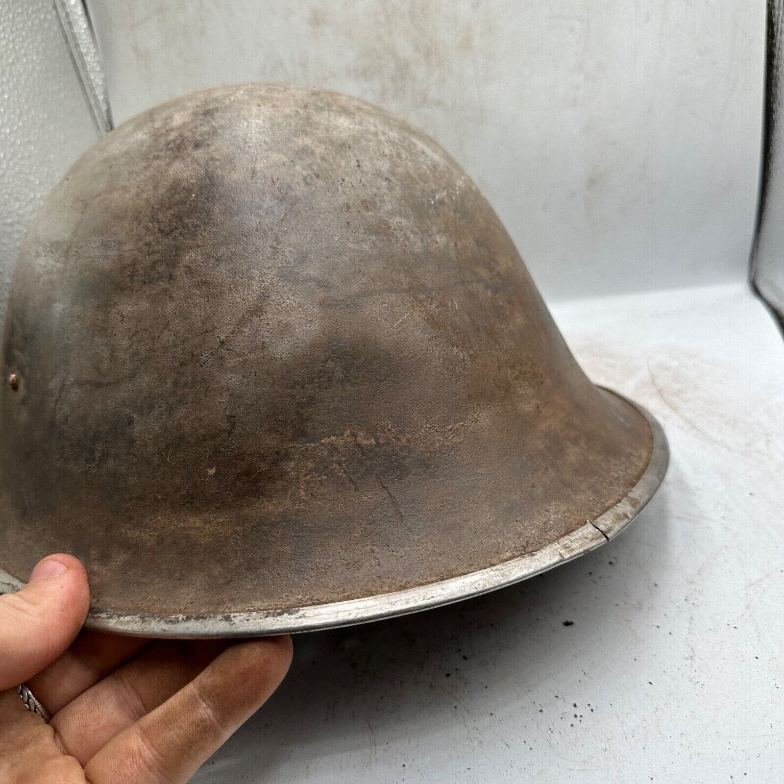 Mk3 Canadian / British Army Original WW2 Turtle Helmet High Rivet - The Militaria Shop