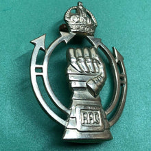Load image into Gallery viewer, Original WW2 British Army Cap Badge - Royal Armoured Corps - Kings Crown - The Militaria Shop