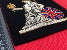 Lade das Bild in den Galerie-Viewer, British Army Bullion Embroidered Blazer Badge - Norfolk Regiment - The Militaria Shop