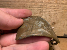 Charger l'image dans la galerie, Genuine WW2 USSR Russian Soldiers Army Brass Belt Buckle - 122 - The Militaria Shop
