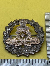Load image into Gallery viewer, Original British Army WW1 / WW2 Royal Artillery Silver Marked Sweetheart Brooch - The Militaria Shop