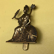 Load image into Gallery viewer, Original WW2 British Army Royal Norfolk Regiment Cap Badge - The Militaria Shop