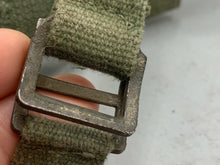 Load image into Gallery viewer, Original WW2 British Army 44 Pattern Shoulder Strap - The Militaria Shop
