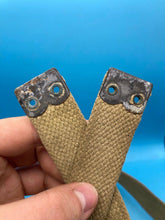 Load image into Gallery viewer, Original WW2 British Army / RAF 37 Pattern Shoulder / Cross Strap - The Militaria Shop