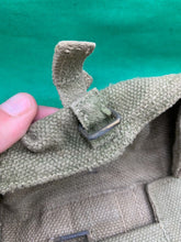 Load image into Gallery viewer, Original British Army 37 Pattern Bren Pouch - WW2 Pattern - The Militaria Shop