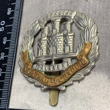 Charger l'image dans la galerie, Original WW2 British Army Northamptonshire Regiment Cap Badge - The Militaria Shop