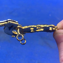 Load image into Gallery viewer, Genuine British Army Royal Army Pay Corps Cap Badge - The Militaria Shop