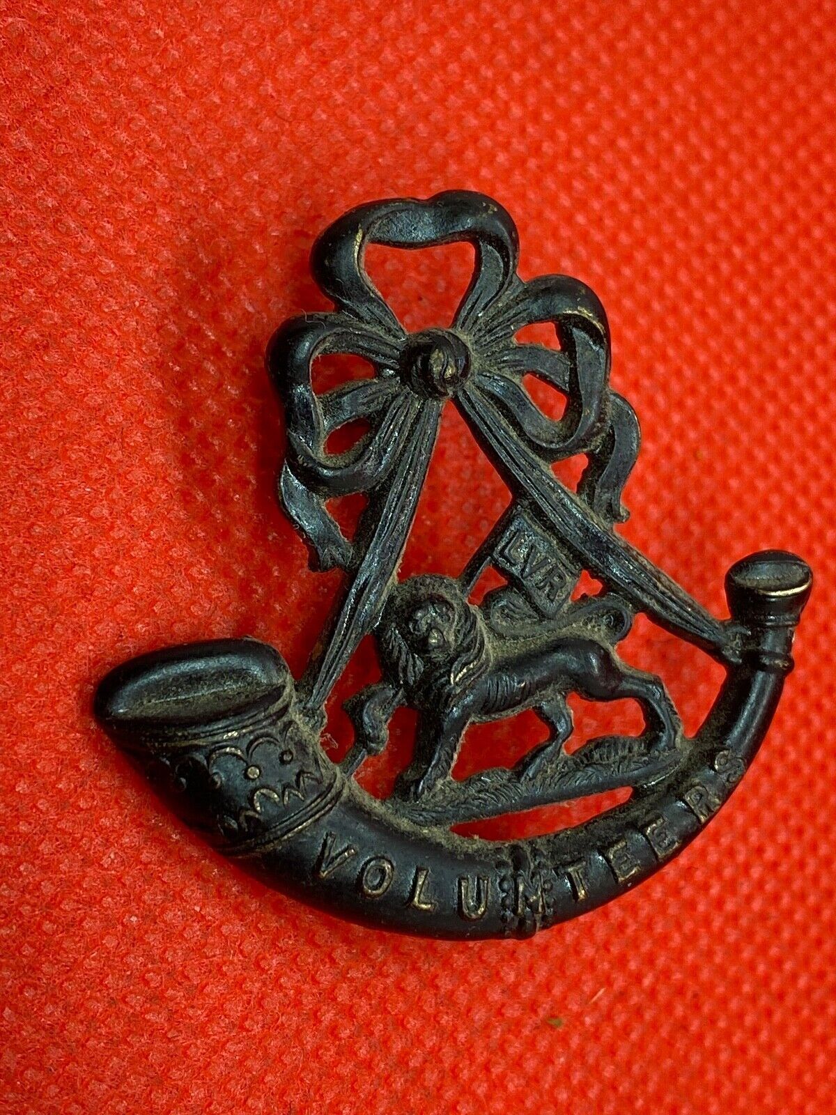 British Army WW1 Volunteer Force "London Volunteer Rifles" Cap Badge - The Militaria Shop