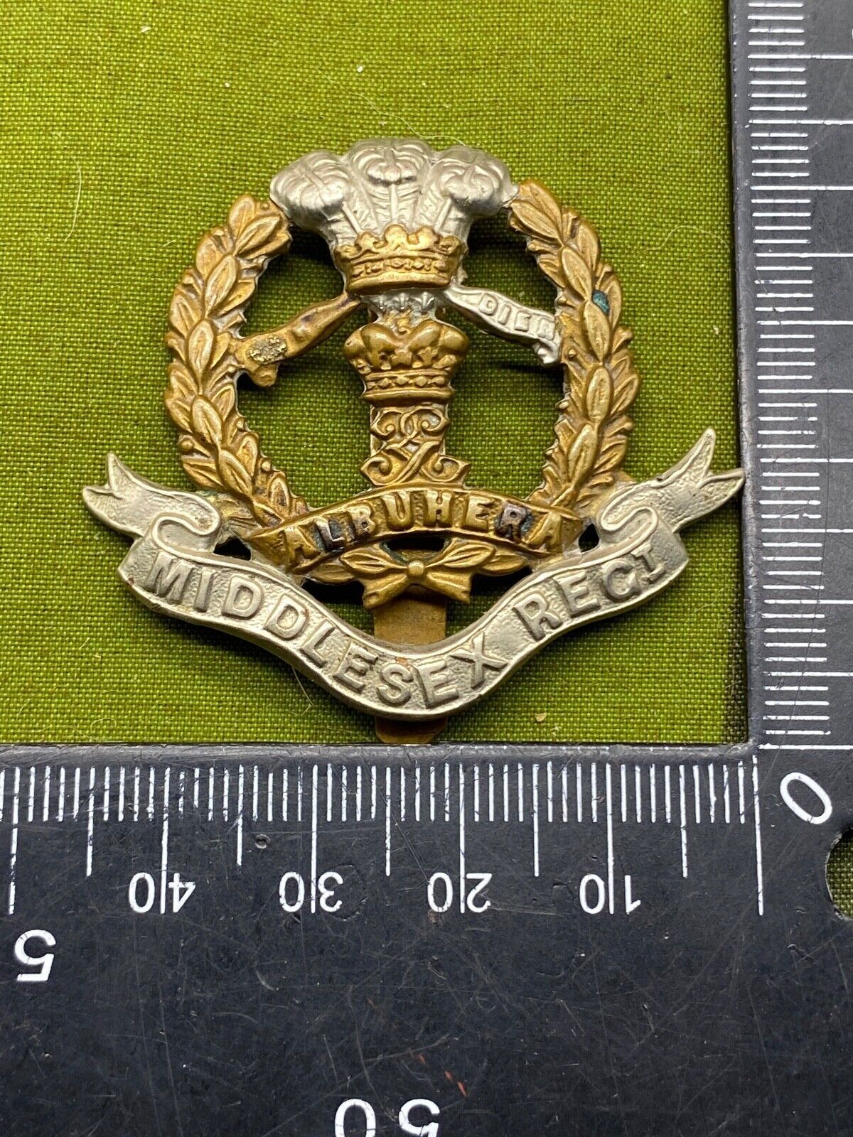 British Army Middlesex Regiment Cap Badge - The Militaria Shop