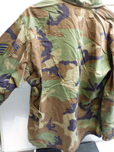 Charger l'image dans la galerie, Genuine US Army Camouflaged BDU Battledress Uniform - 37 to 41 Inch Chest - The Militaria Shop