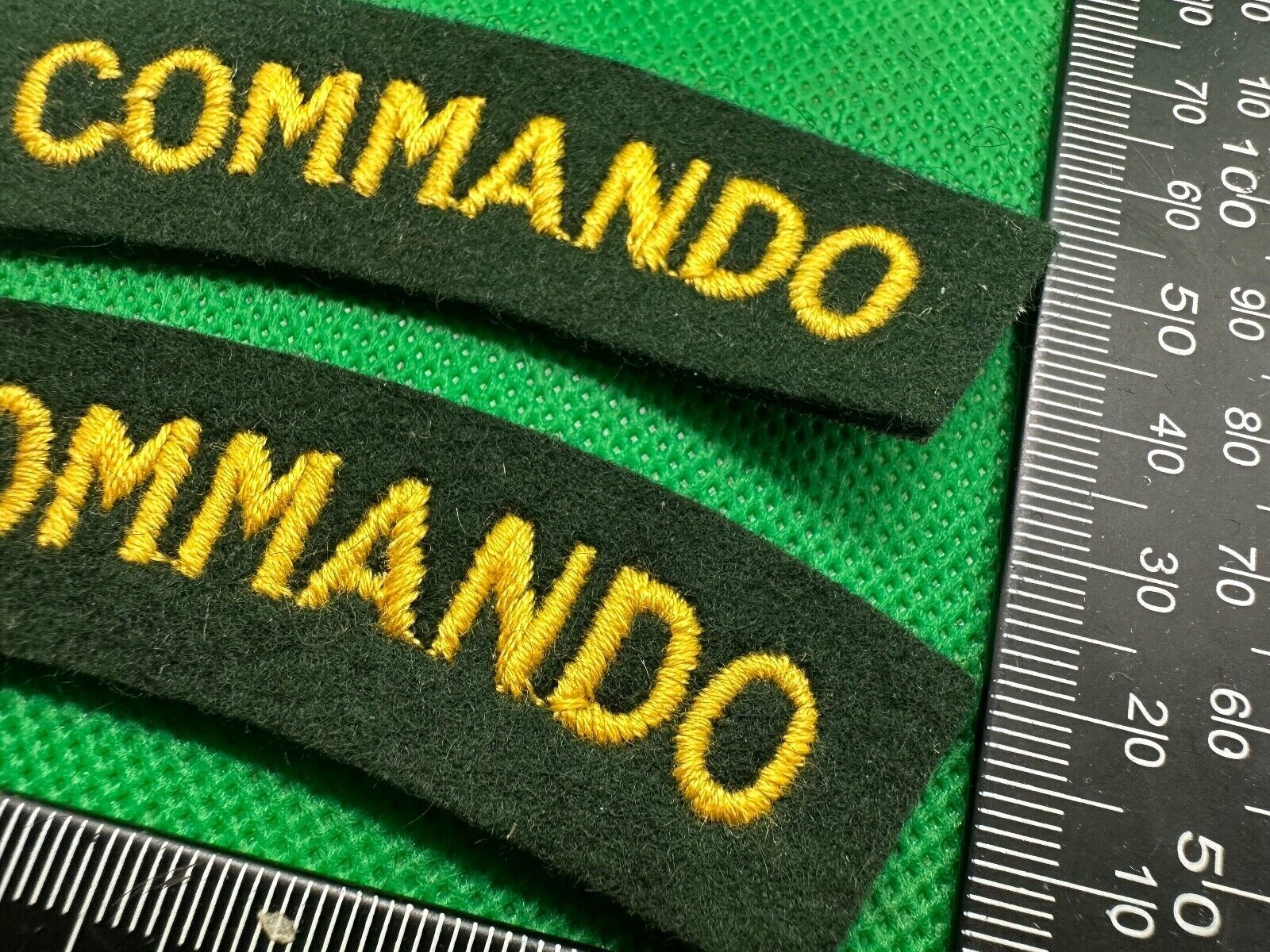 V (5th) Commando British Army Shoulder Titles - WW2 Onwards Pattern - The Militaria Shop