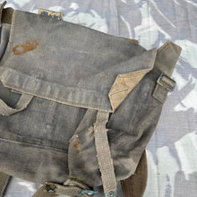 Load image into Gallery viewer, Original WW2 British Army / RAF 37 Pattern Small Pack & L Strap Set - The Militaria Shop