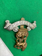 Charger l'image dans la galerie, British Army - Army Pay Corps Kings Crown Cap Badge - The Militaria Shop