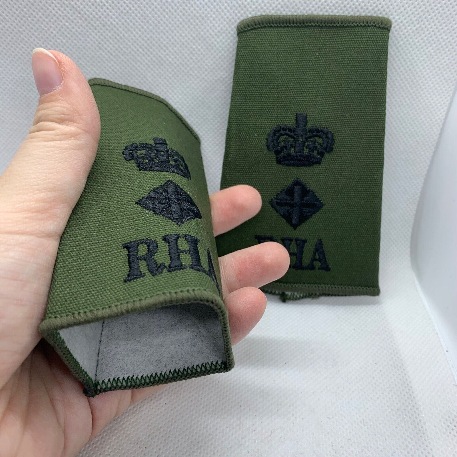 RHA Royal Horse OD Green Rank Slides / Epaulette Pair Genuine British Army - NEW - The Militaria Shop