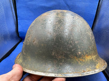 Charger l'image dans la galerie, WW2 British / Canadian Army Mk3 Combat Turtle Helmet - Good Original Helmet - The Militaria Shop