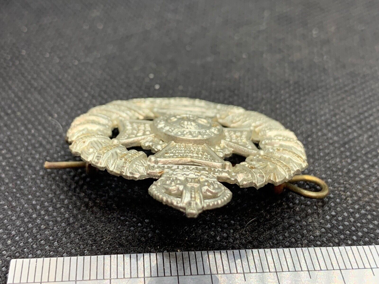 Original WW2 British Army Prince Consorts Own Brass Cap Badge - The Militaria Shop