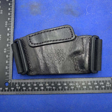 Charger l'image dans la galerie, Vintage Black Leather Pistol Holster - Samson UK - Jericho - The Militaria Shop