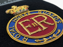 Lade das Bild in den Galerie-Viewer, British Army Bullion Embroidered Blazer Badge - Royal Horse Guards - The Militaria Shop
