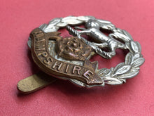 Load image into Gallery viewer, Original WW2 British Army Hampshire Regiment Cap Badge - The Militaria Shop