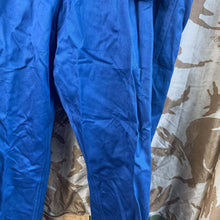 Charger l'image dans la galerie, Original US Army Convalescent Suit Trousers - WW2 Era May 1945 Pat - MEDIUM - The Militaria Shop