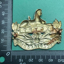 Load image into Gallery viewer, Original WW1/WW2 British Army Gloucestershire Regiment Cap Badge - The Militaria Shop
