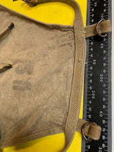 Charger l'image dans la galerie, Original WW2 US Army M1928 Haversack Pack Tail - The Militaria Shop