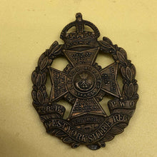 Load image into Gallery viewer, Original WW1 British Army 7th/ 8th Battalions West Yorkshire Regiment Cap Badge - The Militaria Shop