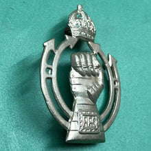 Load image into Gallery viewer, Original WW2 British Army Cap Badge - Royal Armoured Corps - Kings Crown - The Militaria Shop