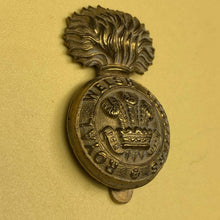 Load image into Gallery viewer, Original WW2 Era British Army Royal Welch Fusiliers Cap Badge - The Militaria Shop