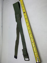 Lade das Bild in den Galerie-Viewer, Original WW2 British Army 44 Pattern Shoulder Strap - 1945 Dated - The Militaria Shop