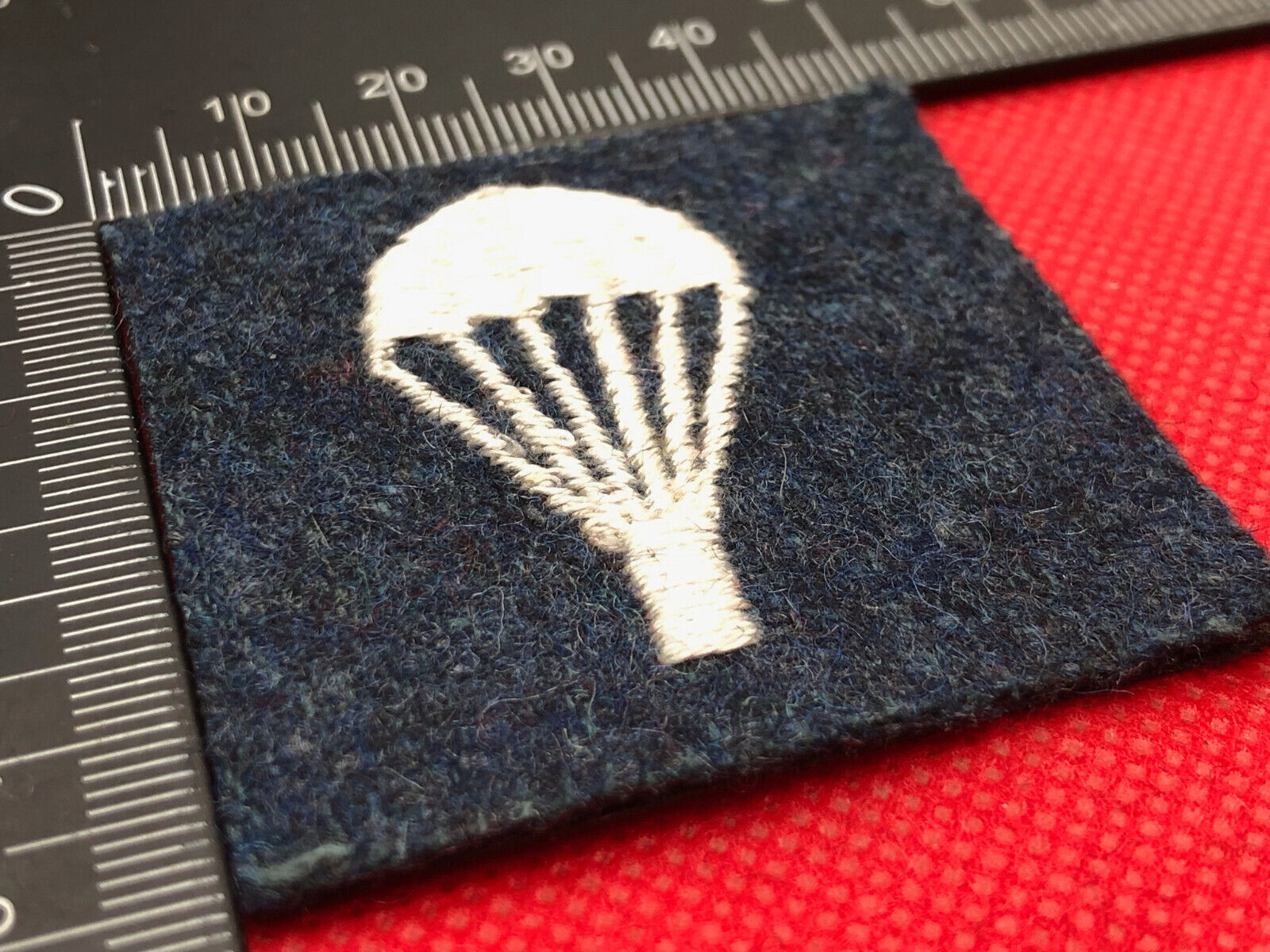 Royal Air Force RAF Course Trained Paratrooper Bulb British - The Militaria Shop