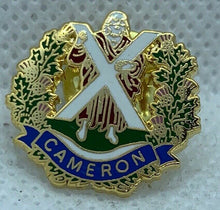 Charger l'image dans la galerie, Cameron Highlanders - NEW British Army Military Cap/Tie/Lapel Pin Badge #133 - The Militaria Shop