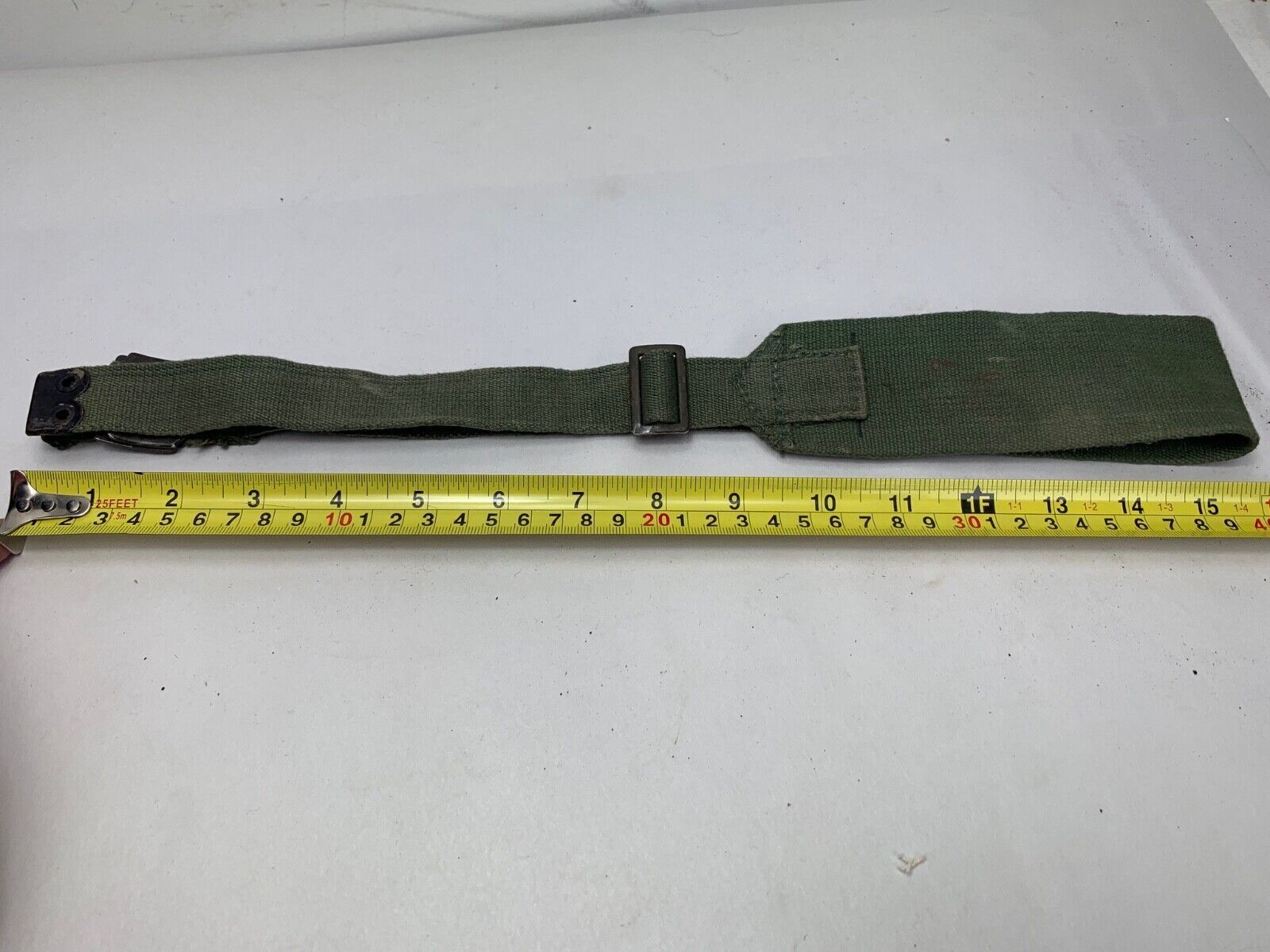 Original WW2 British Army 44 Pattern Shoulder Strap - 1945 Dated - The Militaria Shop