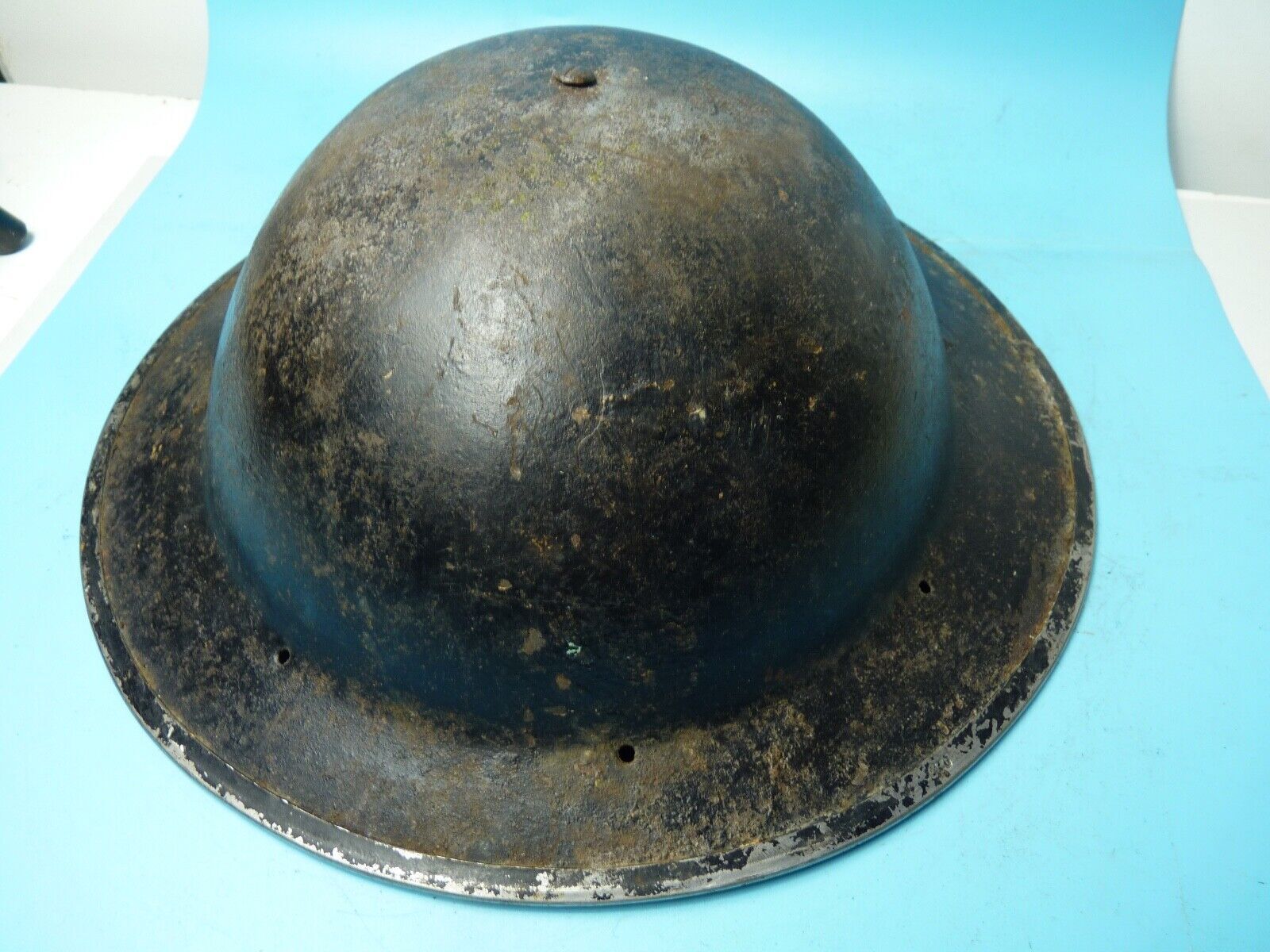 Original WW2 South African Army Mk2 Brodie Helmet - British Style Combat Helmet - The Militaria Shop