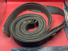 Lade das Bild in den Galerie-Viewer, Original WW1 1908 Pattern Webbing Shoulder Strap - The Militaria Shop