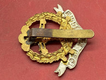 Load image into Gallery viewer, WW1 / WW2 British Army MIDDLESEX REGIMENT WM and Brass Cap Badge. - The Militaria Shop