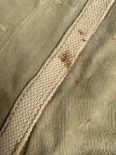 Charger l'image dans la galerie, Original WW2 US Army M1928 Haversack Pack Tail - The Militaria Shop