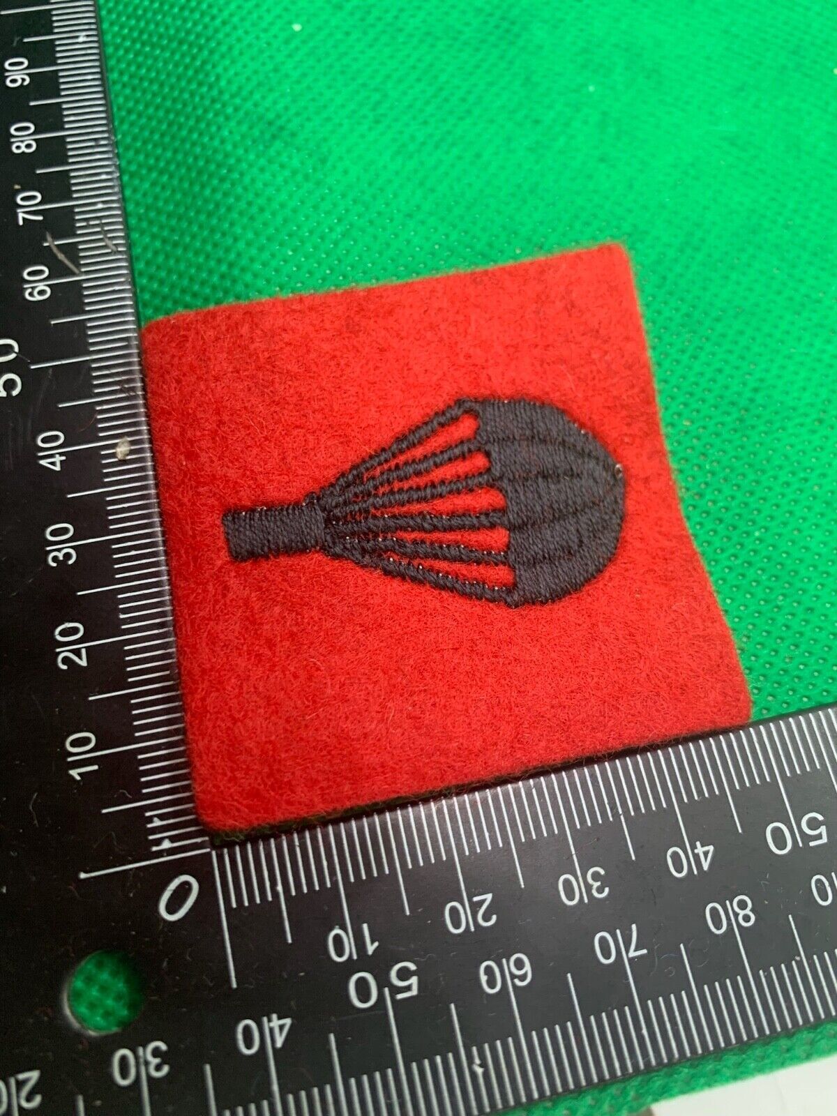 British Army Airborne Paratrooper Lightbulb Badge - Parachute Qualification - The Militaria Shop