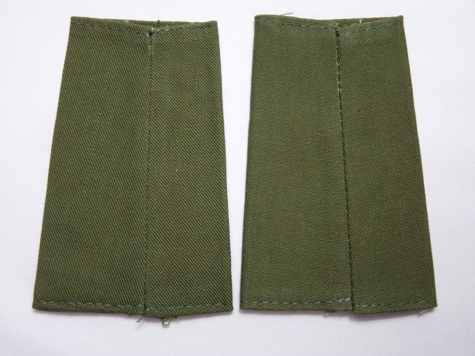 RGR Gurkha Rifles OD Rank Slides / Epaulette Pair Genuine British Army - NEW - The Militaria Shop