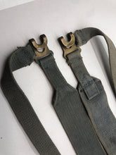 Load image into Gallery viewer, Original WW2 37 Patternn Webbing British RAF Royal Air Force L Straps Set - The Militaria Shop