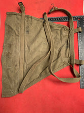 Charger l'image dans la galerie, Original WW2 US Army M1928 Haversack Pack Tail - The Militaria Shop
