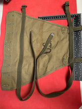 Charger l'image dans la galerie, Original WW2 US Army M1928 Haversack Pack Tail - 1944 Dated - The Militaria Shop