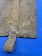 Lade das Bild in den Galerie-Viewer, WW2 British Army / RAF 37 Pattern Webbing Water Bottle Carrier Harness Original - The Militaria Shop