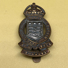 Load image into Gallery viewer, Original WW2 British Army Royal Army Ordnance Corps RAOC Cap Badge - The Militaria Shop