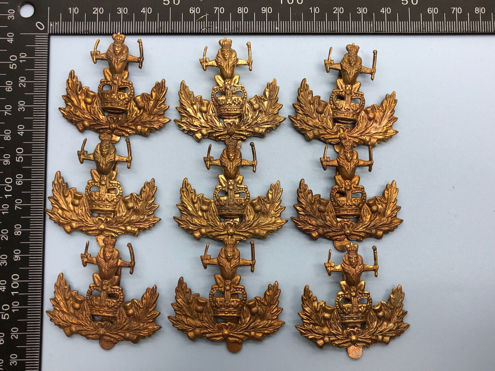 Original British Army Queens Own Royal Glasgow Yeomanry Regiment Cap Badge - The Militaria Shop