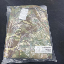 Load image into Gallery viewer, Genuine British Army MTP Camouflage Warm Weather Jacket - 170/112 NEW OLD STOCK - The Militaria Shop