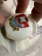 Lade das Bild in den Galerie-Viewer, Original Vintage Crested China Ware Jug - Isle of Wight - The Militaria Shop