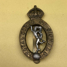 Load image into Gallery viewer, Original WW2 British Army Cap Badge - Royal Corps of Signals - The Militaria Shop