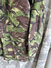 Charger l'image dans la galerie, British Army DPM Pattern Camouflaged Combat Rip Stop Jacket Smock - Size 190/96 - The Militaria Shop